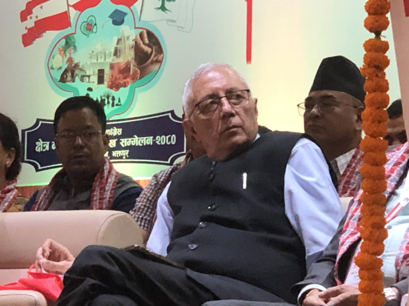 राजनीतिमा प्रतिशोधको भावनाले सबैलाई समाप्त पार्छ- शेखर कोइराला (भिडियाेसहित)